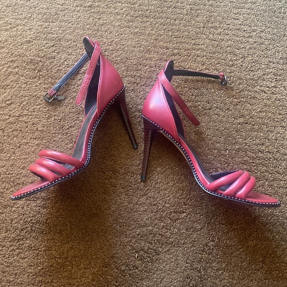 Women's Coach Burgundy Heels Size: 7B - Picture 2 of 13
